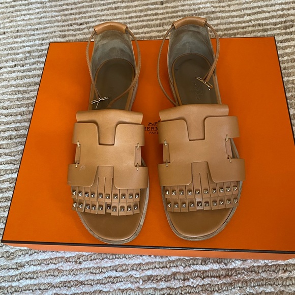 RARE Hermes Santorini Sandal 100% Authentic - Picture 2 of 5